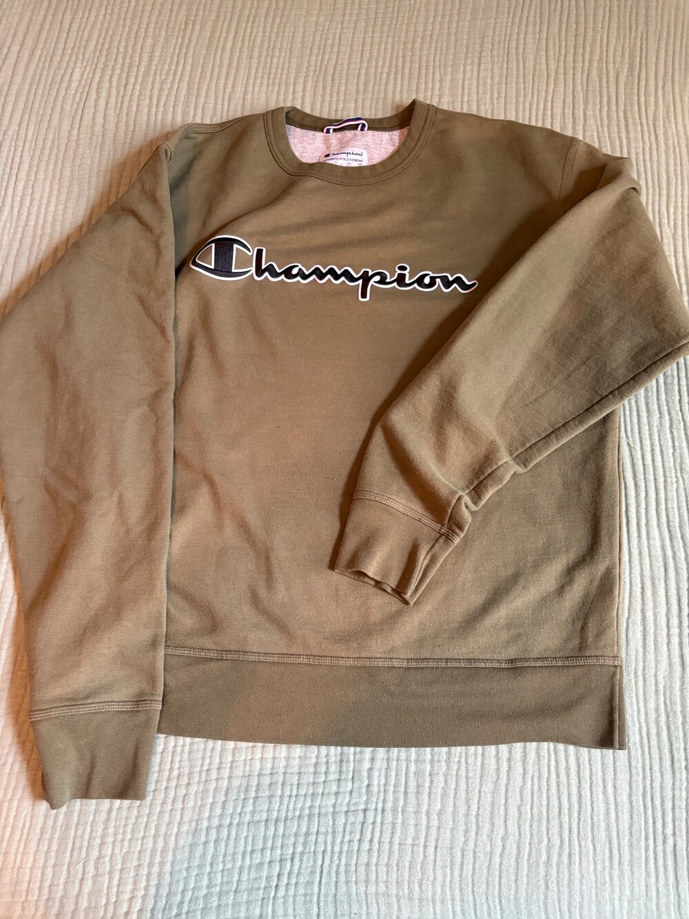 Champion Authentic Athleticwear Large Olive Green Crewneck Sweatshirt
